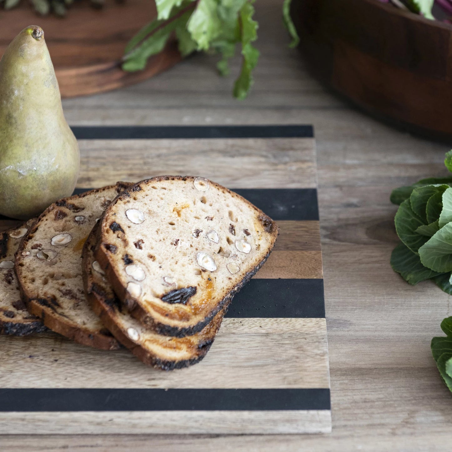 Mango Wood Cheese/Cutting Board w/Stripes