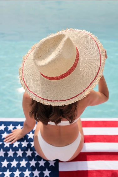 Ari Hat, Red