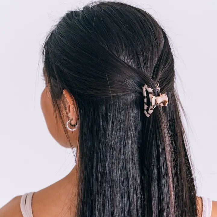 Open Blonde Tortoise Hair Clip
