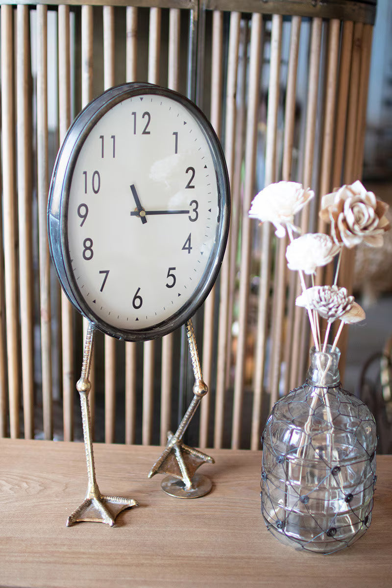 Tabletop Clock with Duck Feet