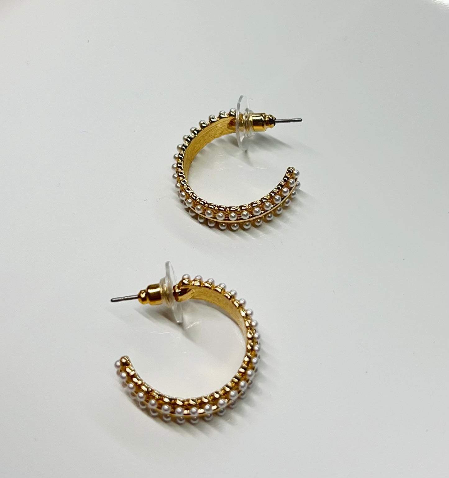 Grandview Pearl Hoop Earring Gold