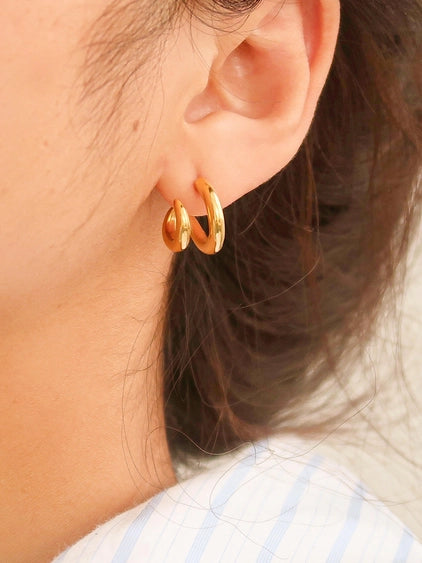 Maddison-Gold Non-Tarnish Double C Hoop Earring