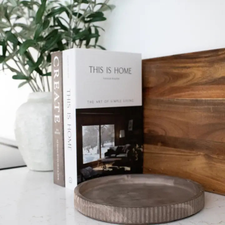 Fluted Round Tray